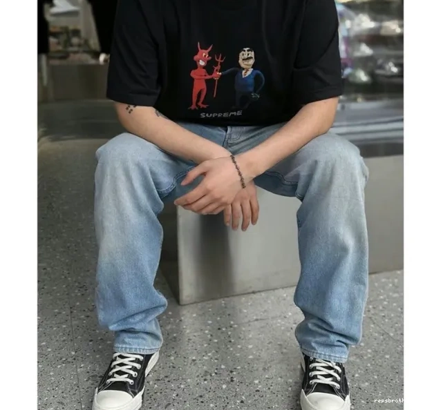 Business Contract and L S T-shirt XL Printed Devil Tee 23SS White M Trading Black 0924